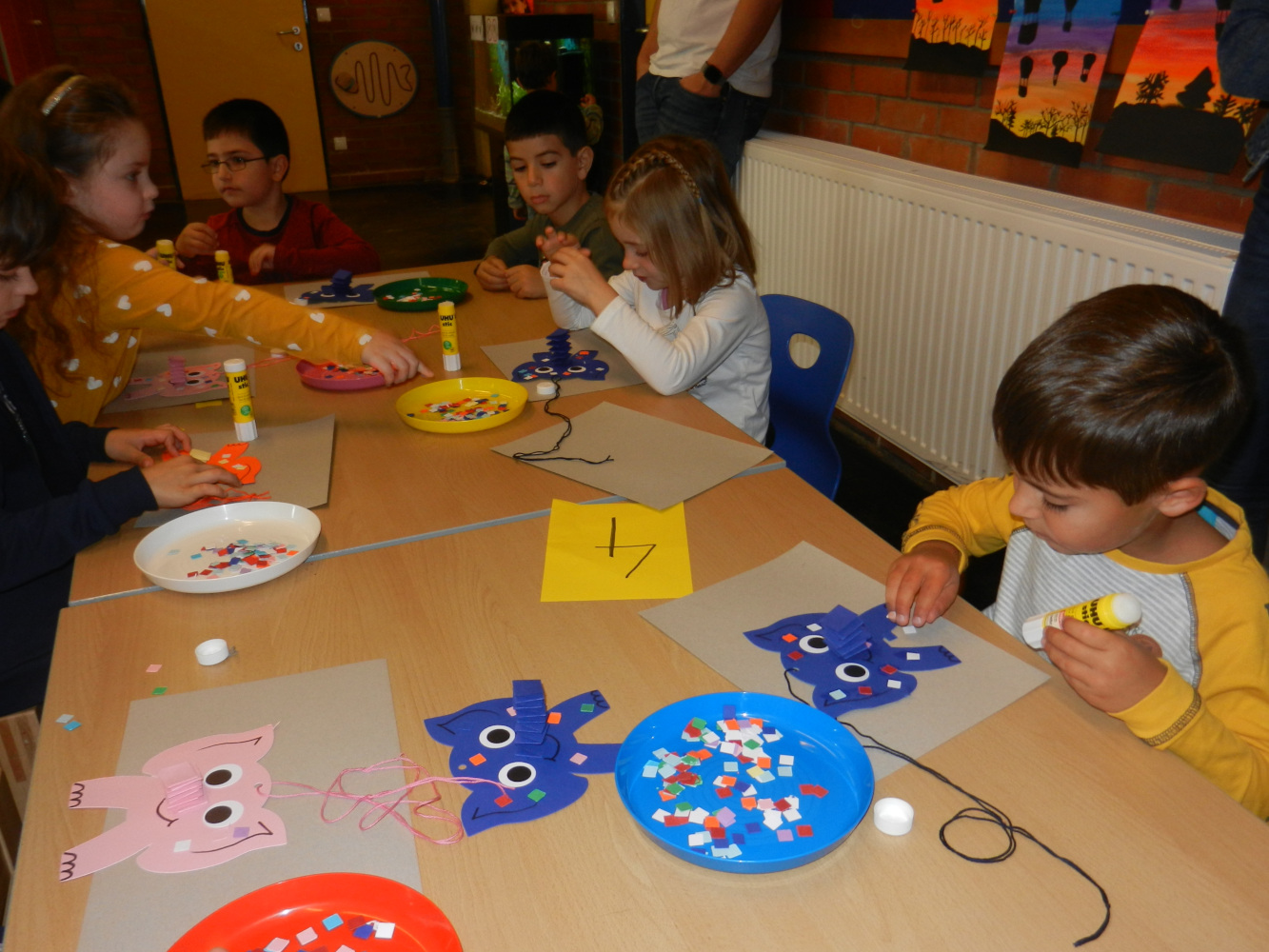 Mädchen von schule kennenlernen